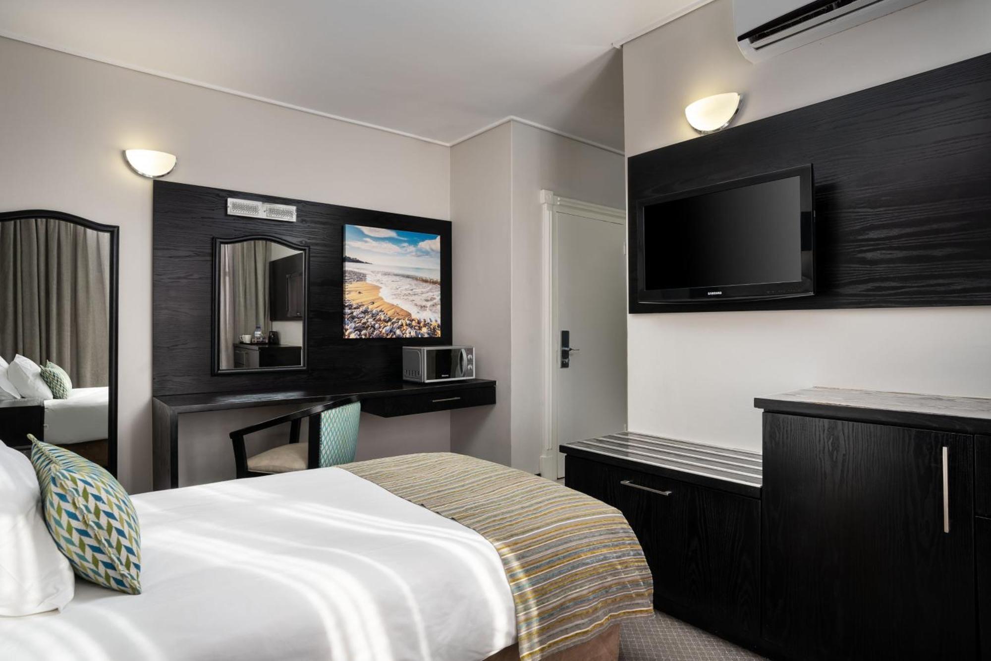 Protea Hotel By Marriott Walvis Bay Indongo Exterior foto