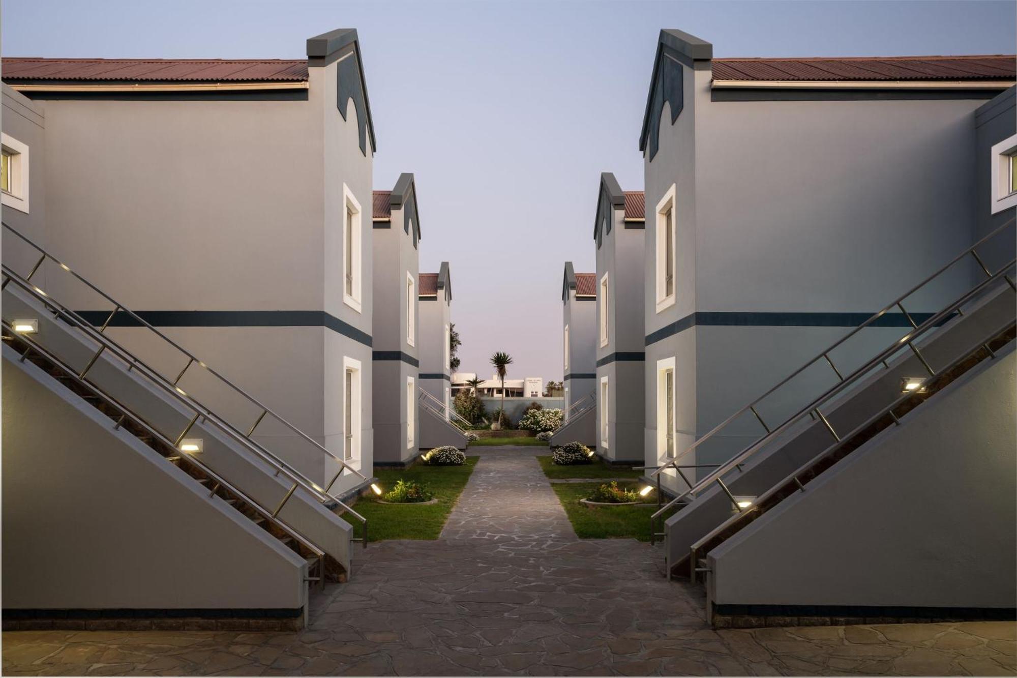 Protea Hotel By Marriott Walvis Bay Indongo Exterior foto